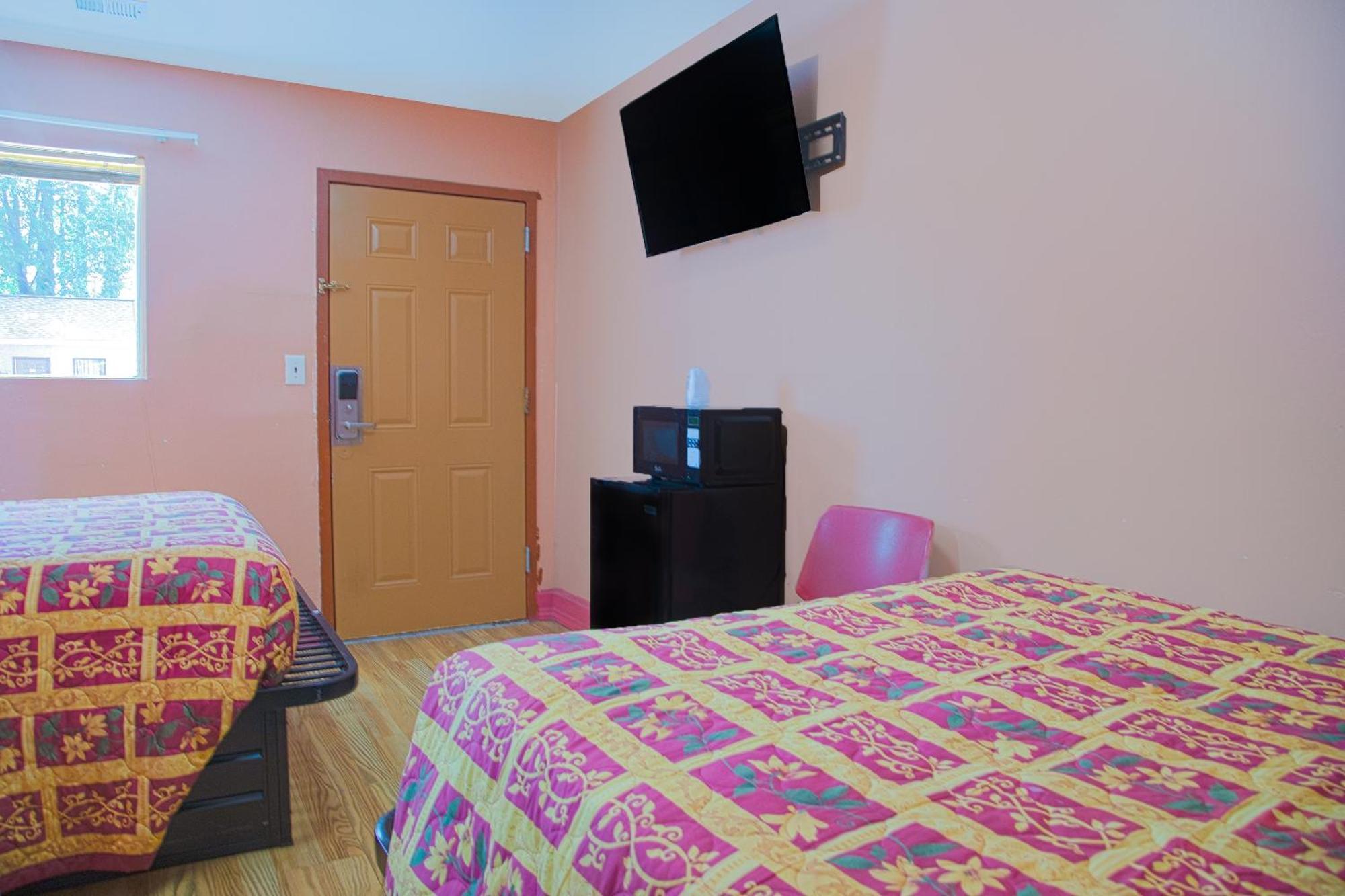 Oyo I-20 Decatur, East Atlanta Hotel 2*